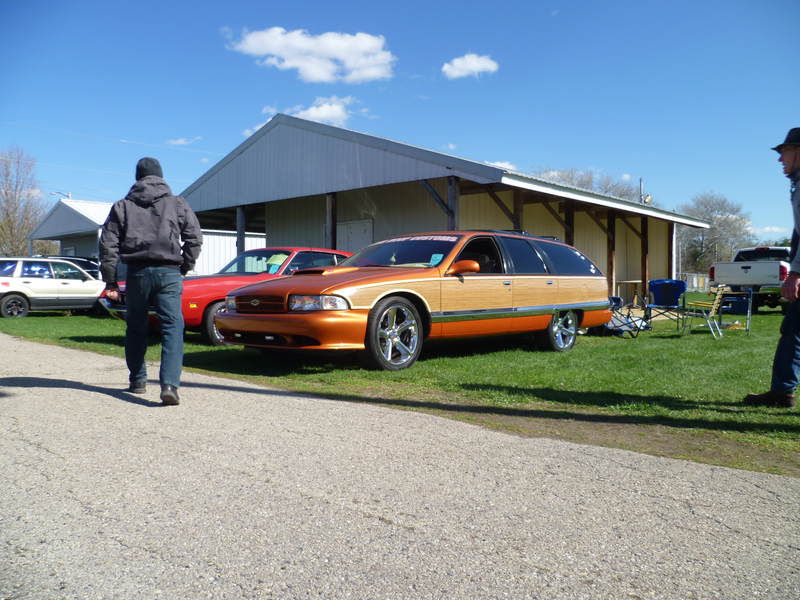 Illustration for article titled Jefferson Swap Meet (Photos)